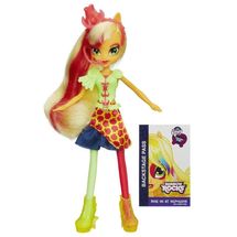 Boneca My Little Pony Rarity Luxo e Luz - Hasbro - A sua Loja de Brinquedos, 10% Off no Boleto ou PIX