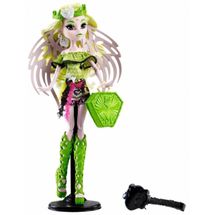 monster_high_novas_batsy_1