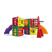 playground_polyplay_cosmos_1