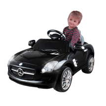 mercedes-preta-com-controle-conteudo