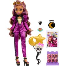 Barbie monstro, Monster High atrai crianças por ser imperfeita -  13/11/2013 - UOL Universa