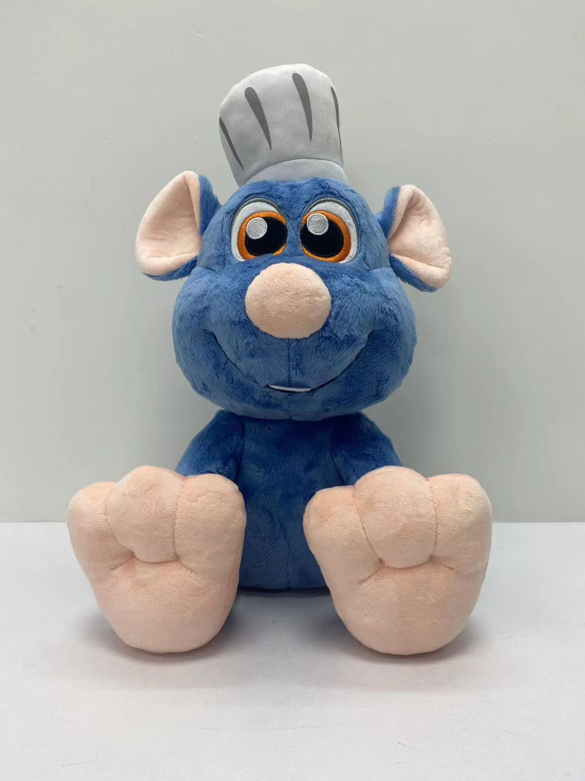 Remy Ratatouille Big Feet Pelúcia 40cm - Fun